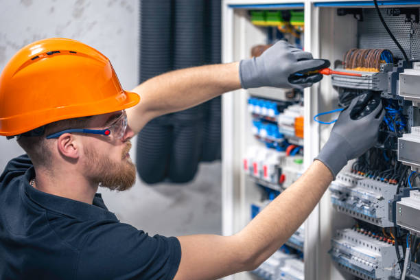 Best Affordable Emergency Electrician  in Santa Teresa, NM